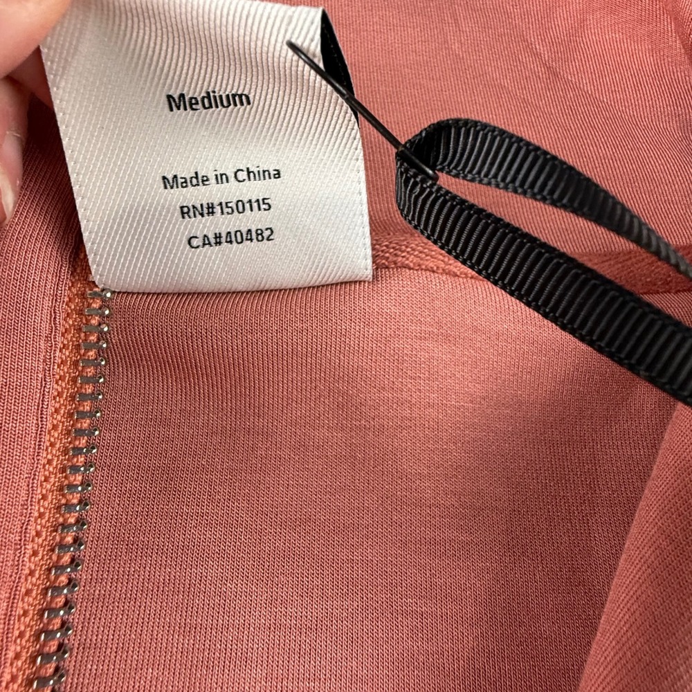 Varley Magnolia Half Zip Tank 2.0 Canyon Rose Sleeveless Mock Neck Top Sz M NWT - Picture 4 of 11